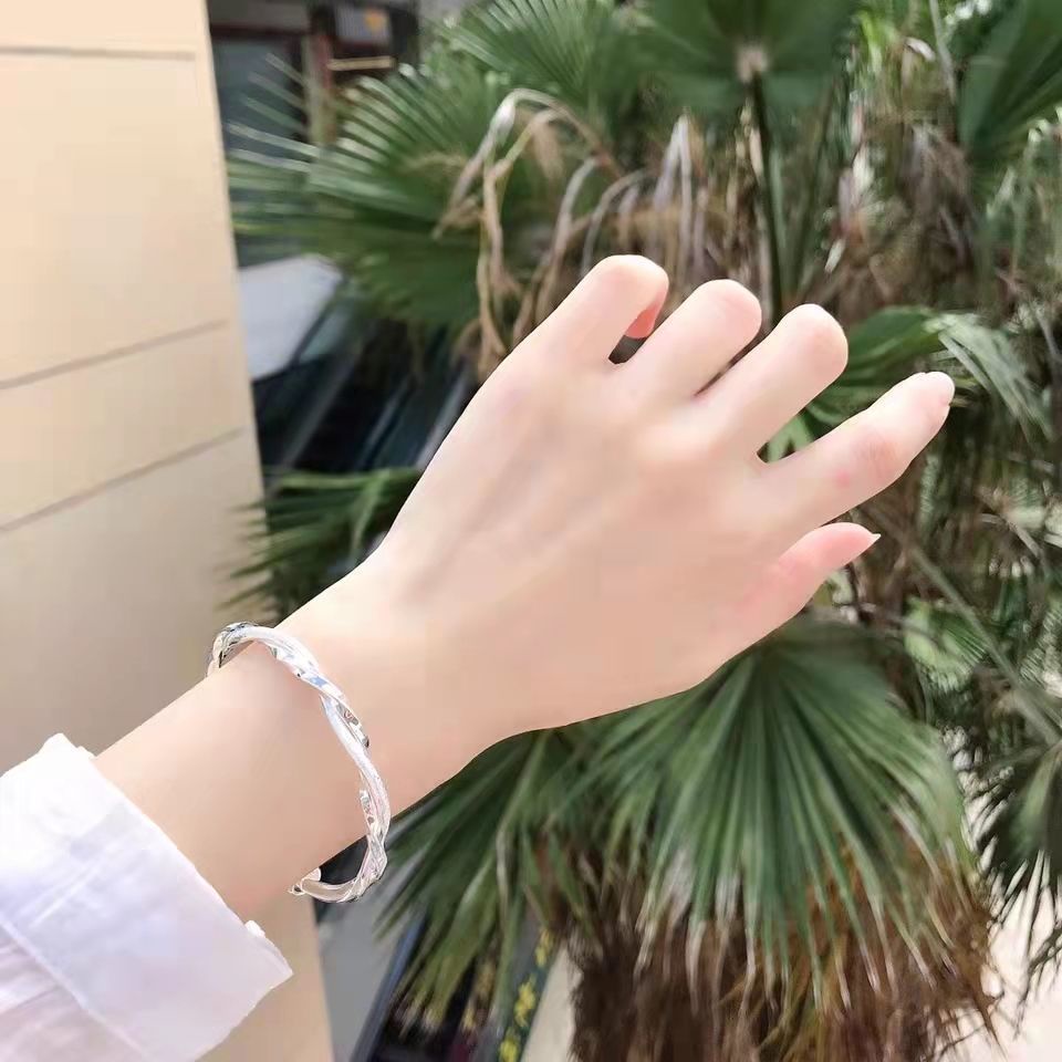 Vòng Tay Mạ Bạc 925 Đính Đá Phong Cách Nhật Hàn Sang Trọng Thời Trang