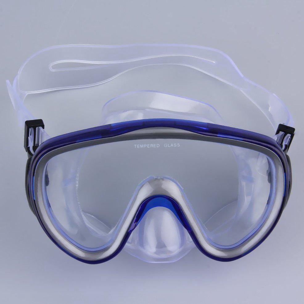 Snorkeling Set and special goggles for diving