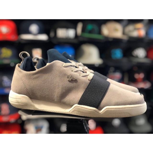 Hàng thanh lý lỗi nhẹ Giày nam size 43-44 logo Cánh Chim Italia 🇮🇹 Cre- ative Recreation - indio