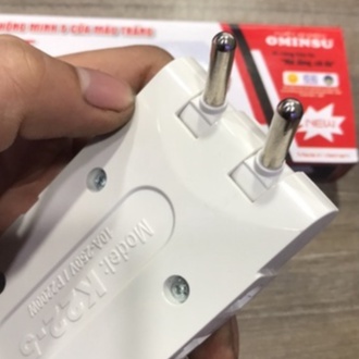 Đầu nối thông minh 5 cửa OMINSU K22 10A/250V