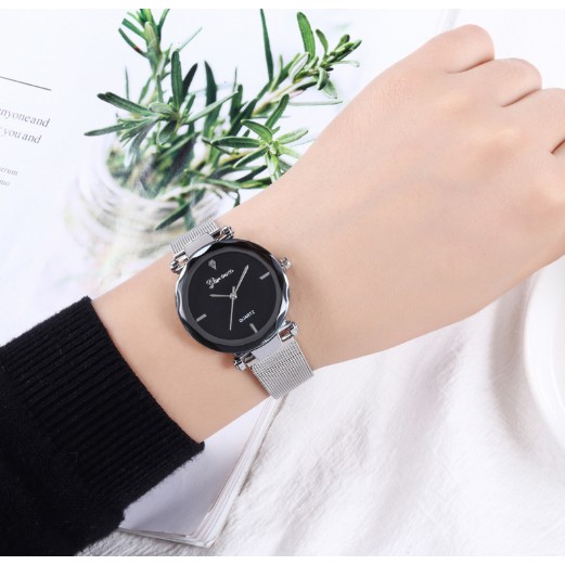 ĐỒNG HỒ NỮ DÂY LƯỚI GENEVA MẶT 3D D308 KHÓA CÀI SANG CHẢNH | BigBuy360 - bigbuy360.vn
