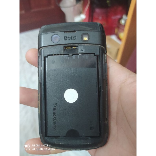 Điện thoại blackberry 9780 màn trắng