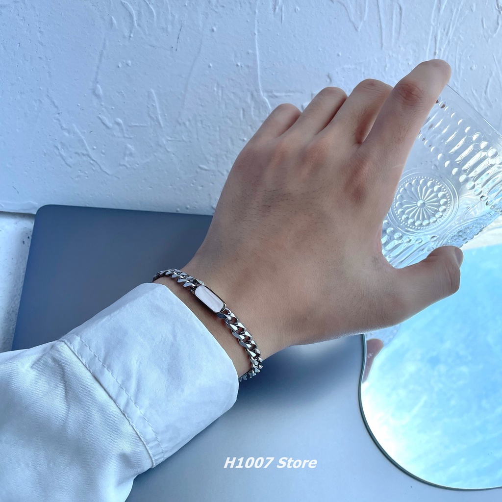 Vòng tay làm từ thép titan thiết kế đơn giản thời trang cho nam và nữ