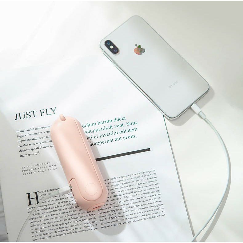 Sạc Dự Phòng 2000mAh Chức Năng Quạt Tai Gấu Mini  Và Đèn Pin Siêu Sáng - Nhập Khẩu Chính Hãng