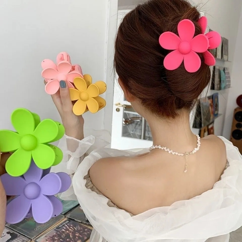 [Mới] Kẹp Tóc Móng Vuốt Hoa Năm Cánh Màu Kẹo Ngọt Ngào Phong Cách Hàn Quốc Đơn Giản Cho Nữ