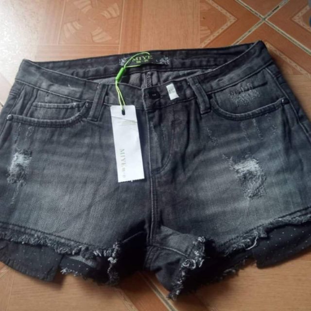 Quần bò size L