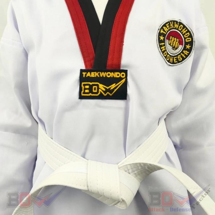 Bộ Đồng Phục Tập Võ Taekwondo Cổ Đen Màu Đỏ Cho Người Lớn Mới Bắt Đầu