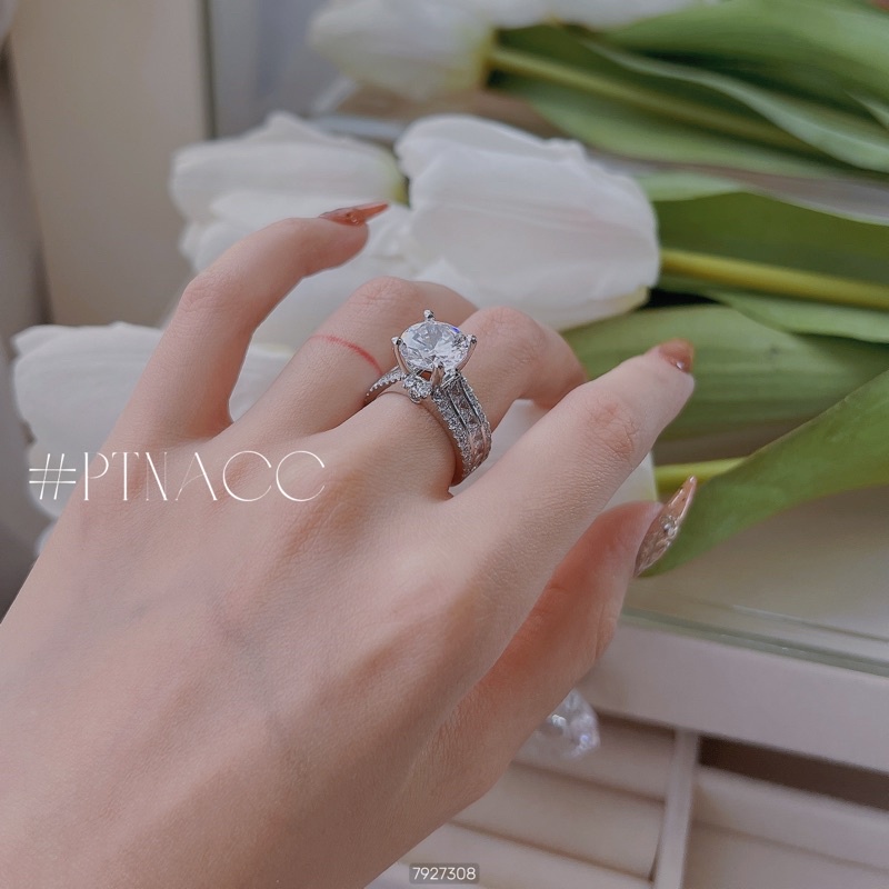 Nhẫn xi bạch kim đá tròn, nhẫn nữ đính đá đơn giản .PTNACC.
