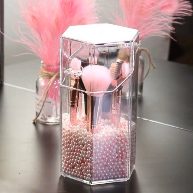 [Hàng có sẵn] - Hộp đựng cọ trang điểm lục giác