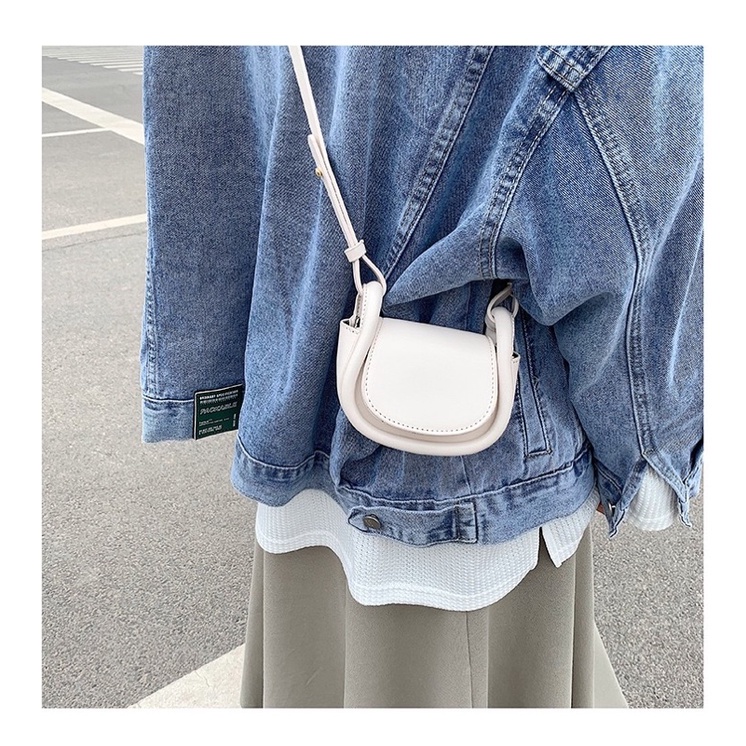 Túi Đeo Chéo Mini Da Pu Màu Trơn Khoá Nam Châm