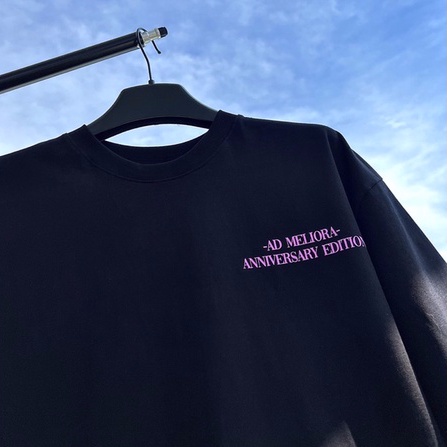 Áo thun cổ tròn form oversize , vải cotton 100% co dãn 4 chiều.