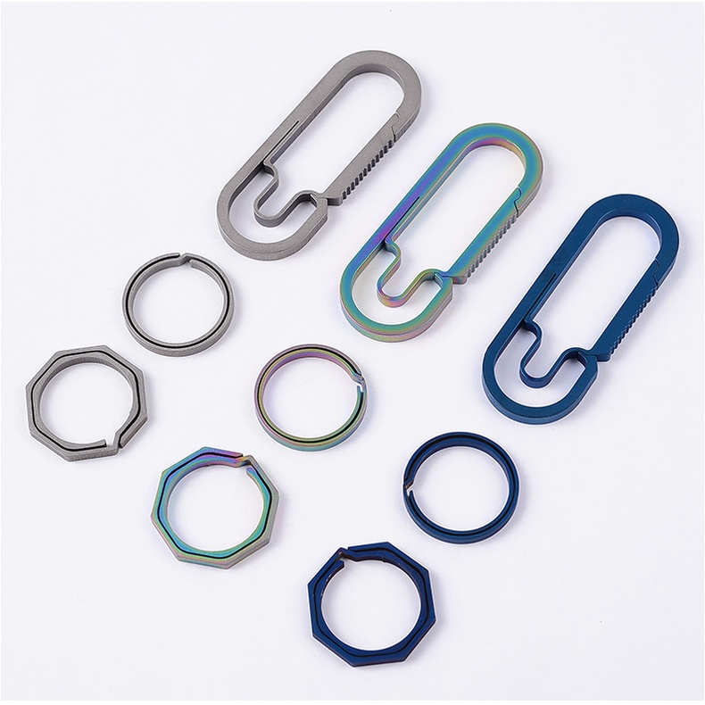 Móc Treo Chìa Khóa Mini Bằng Titan Co Giãn Tiện Dụng