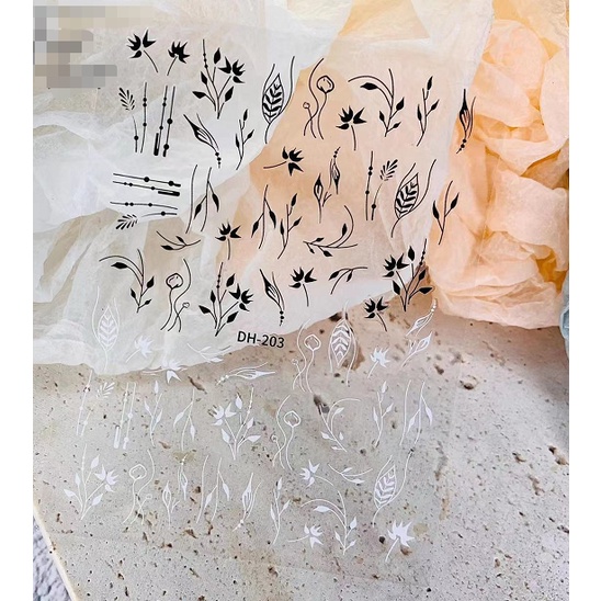Sticker trang trí nail mã DH203 hoa lá đen trắng
