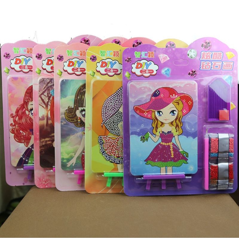 BỘ 2 TRANH ĐÍNH HẠT ĐÁ DIY LỚN CÓ KÈM GIÁ ĐỠ, KHAY ĐỰNG VÀ 10 BỊCH HẠT NHIỀU MÀU, CÓ CLIP, MÃ ZC-6226