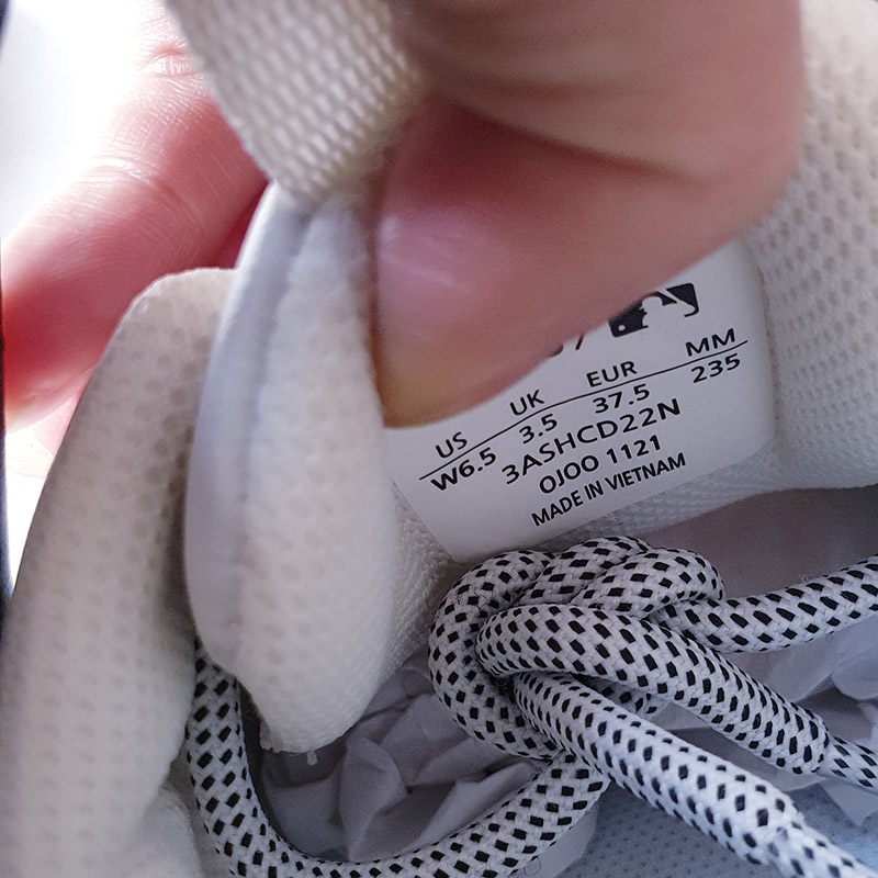 Giày _MLB NY white cream, size 37.5, Auth 100%
