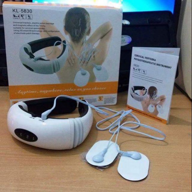 Máy massage cổ 3d
