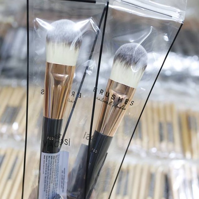 (F03 - HÀNG CÓ SẴN) Cọ Tán Kem Nền Vacosi Make Up House F03 – Foundation Brush