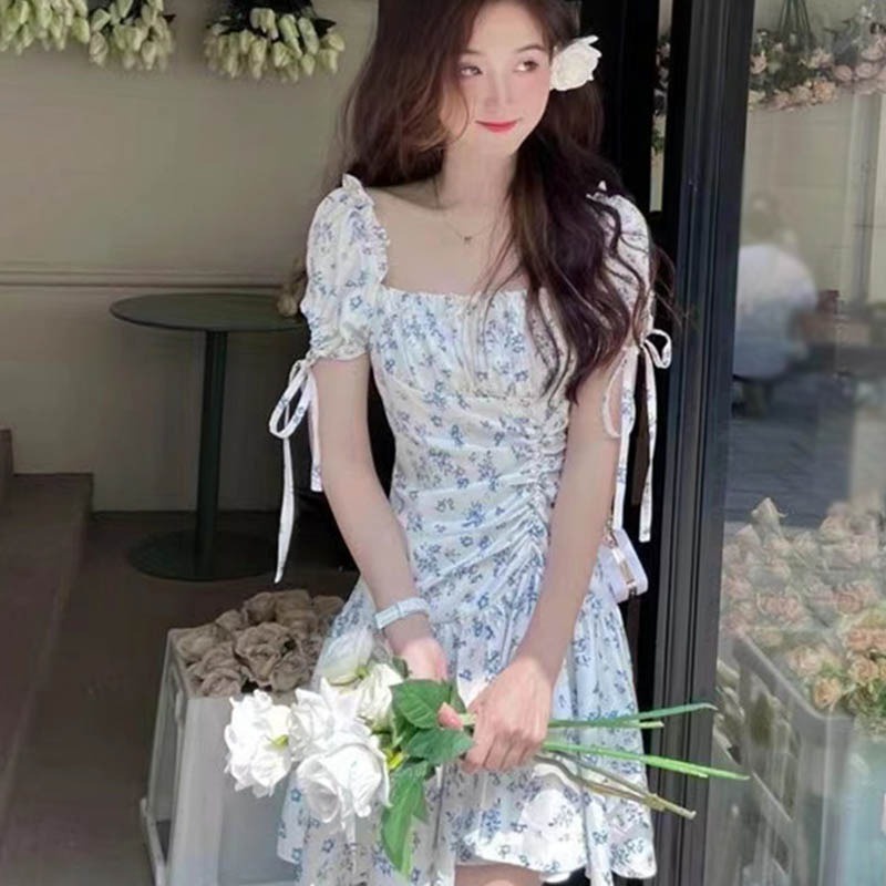 Đầm Hoa Tay Phồng Ngắn Cổ Vuông Dáng Ôm Thời Trang Mùa Xuân Thanh Lịch Cho Nữ