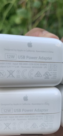 Củ Ipad 10w zin bóc máy còn mới 97-99%