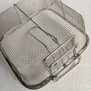 Rổ lưới Inox dùng cho nhà bếp.