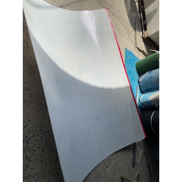 Tấm polycarbonate rỗng ruột trắng trong dày 4mm x 1m2 x 0.5m