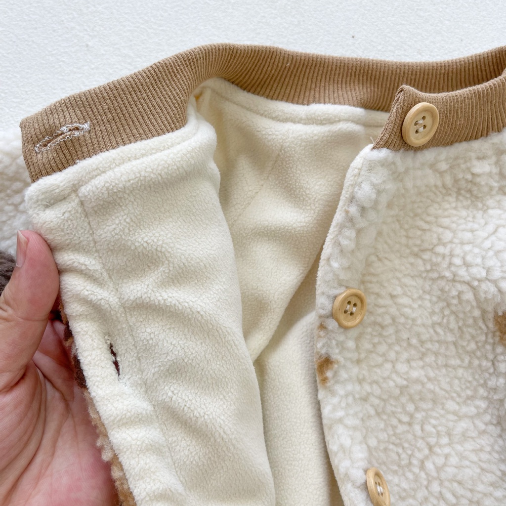 Bộ áo liền quần in hình gấu dày giữ ấm mùa đông dành cho bé sơ sinh