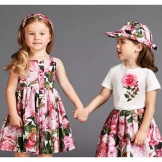 Đầm 2 dây hoa hồng D&G