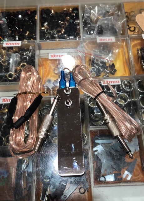 Bộ đôi bàn đạp dây móc thường