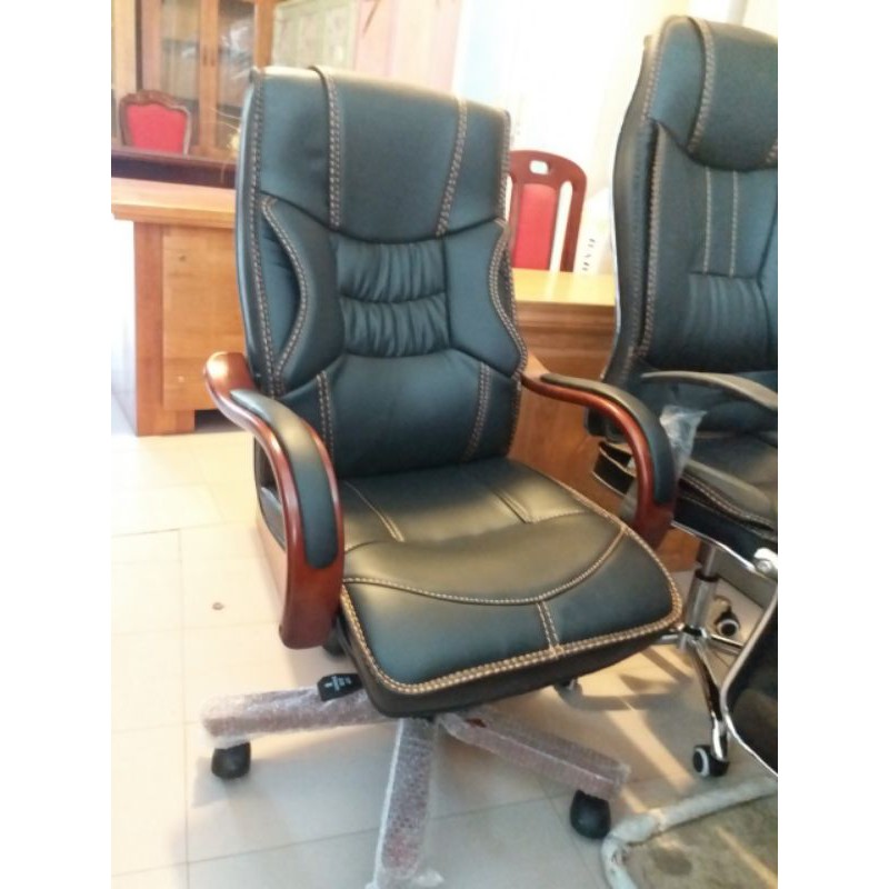 Ghế giám đốc nhập khẩu chân gỗ