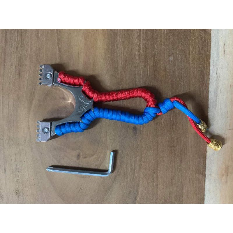 CHẠC NHỆN CAO SU TẶNG KÈM 1 DÂY