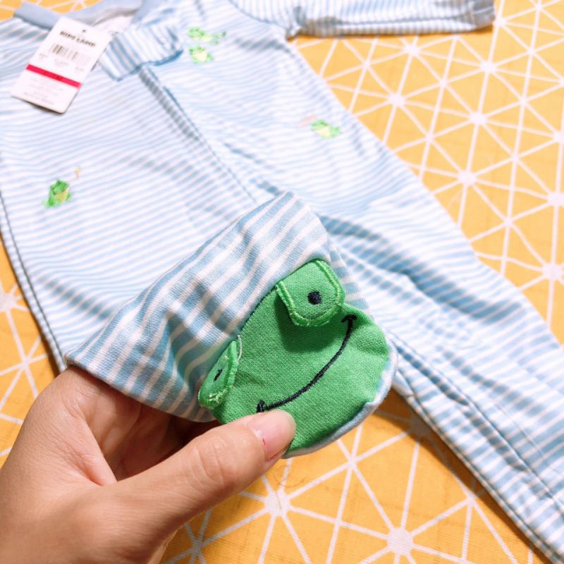 body dài tay kèm vớ có khóa kéo tiện dụng cho bé 0-6m, dưới 8kg