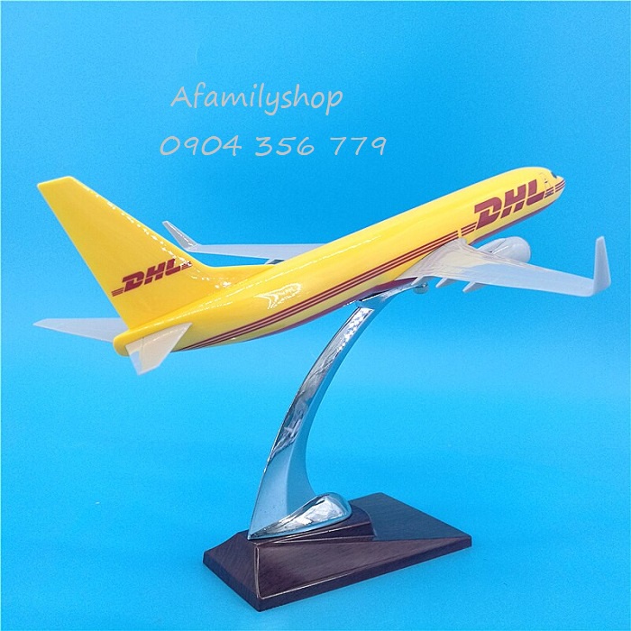 Mô hình máy bay DHL Express Boeing B737 47cm có bánh xe và led