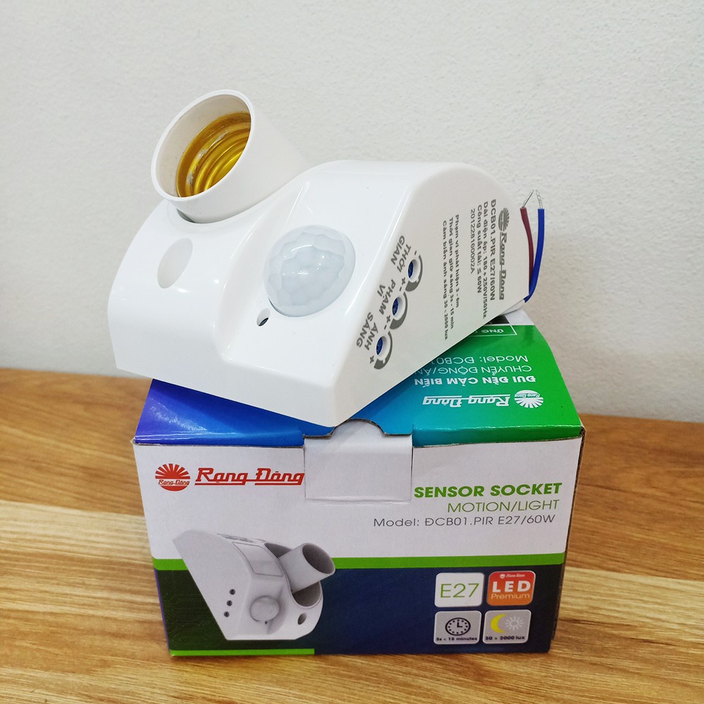Đui Đèn Cảm Biến Rạng Đông Sử dụng cảm biến hồng ngoại PIR-E27