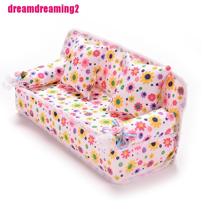 Set 2 Mô Hình Gối Ôm Múa Ba Lê Kèm 1 Mô Hình Dễ Thương