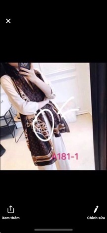 Khăn lụa dáng dài hiệu.