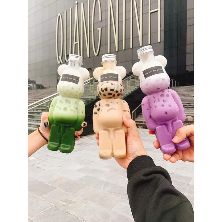 Chai Nhựa Gấu 500Ml Kèm Nắp - Chai Nhựa Bearbrick