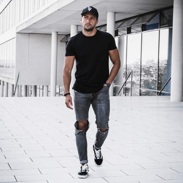 [TẶNG HỘP & QUÀ TÙY CHỌN] Giày thể thao nam nữ V OLD đen nhung nỉ 36-43.    . | BigBuy360 - bigbuy360.vn