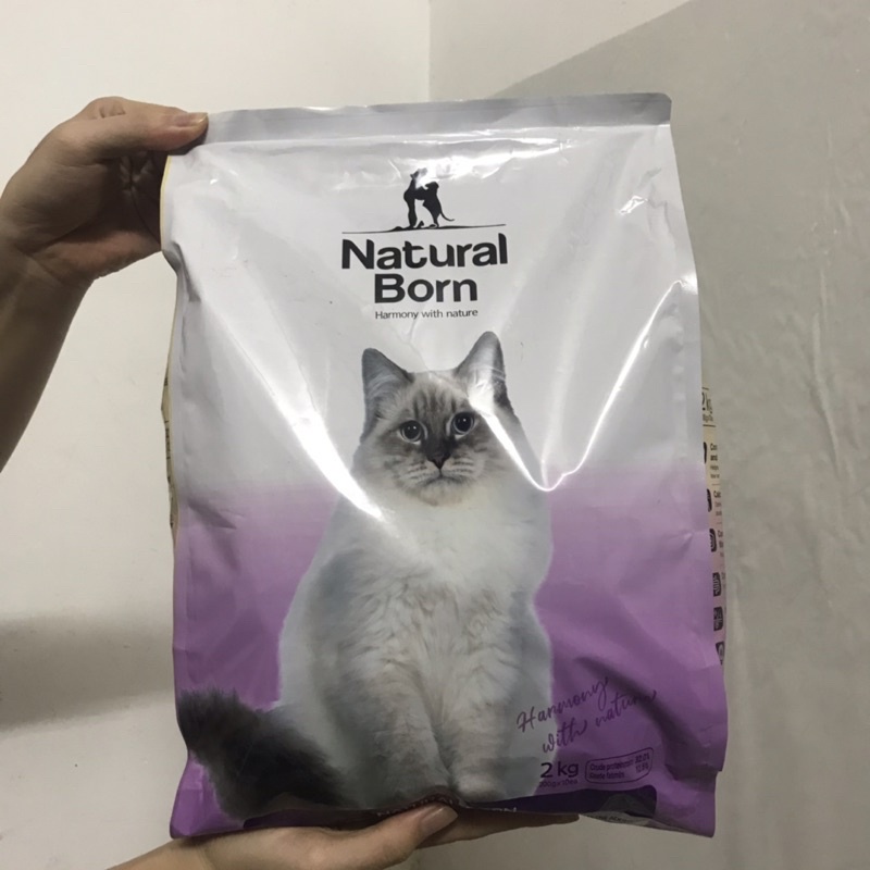 Thức ăn cho mèo hạt Natural Born 2kg