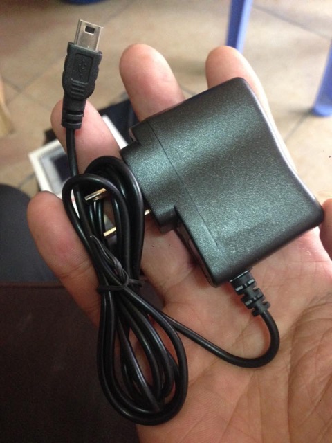 Xạc Chân Vuông V3 Q-mobile,Loa bluetooth...