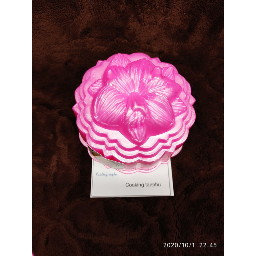 KHUÔN XÔI TRÒN , RAU CÂU , BÔNG LY 9,5 cm x 5 cm