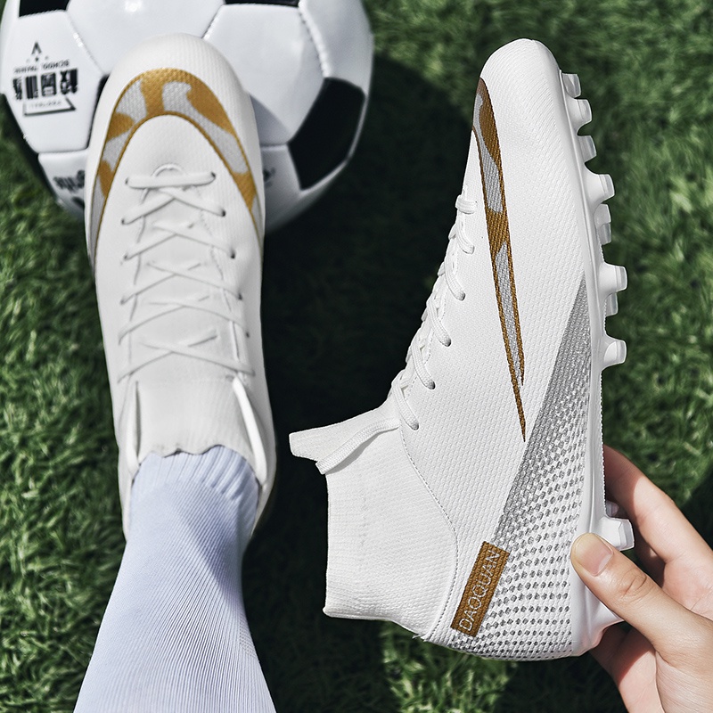 Giày Đá Bóng Cổ Cao Size 35-47 Chống Trượt Chống Mòn Chuyên Nghiệp Chất Lượng Cao