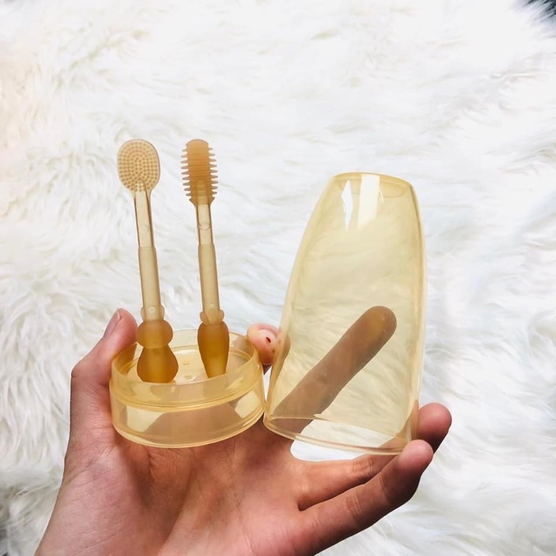 Set Bàn Chải Rơ Lưỡi Silicon Siêu Mềm Cho Bé 0 - 18 Tháng