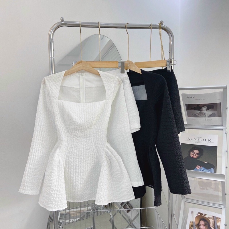 Set áo peplum gấm xốp trắng đen tay dài cổ vuông + quần short