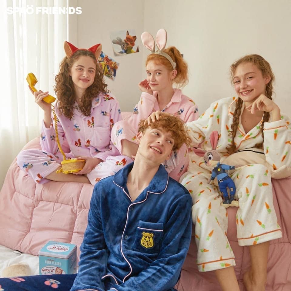 Bộ Ngủ Pajamas Spao Xuất Hàn Giữ Ấm Mùa Lạnh Lông Siêu Mềm Mịn Và Dễ Thương Mặc Couple Cực Xinh L XL