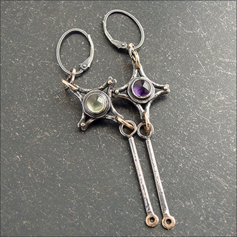 1 Đôi Khuyên Tai Kim Loại Dáng Dài Thời Trang Cho Nữ