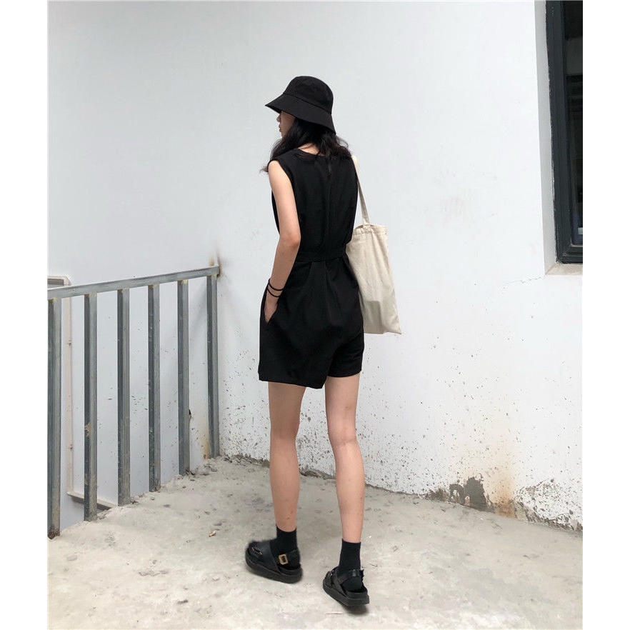 Jumpsuit Ngắn Dáng Rộng Họa Tiết One Piece Thời Trang Hàn Quốc 235179