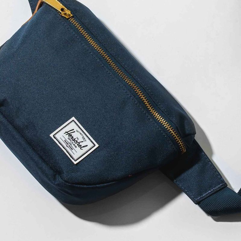 Túi Đeo Hông Herschel Sixteen Hip Pack Màu Xanh Navy