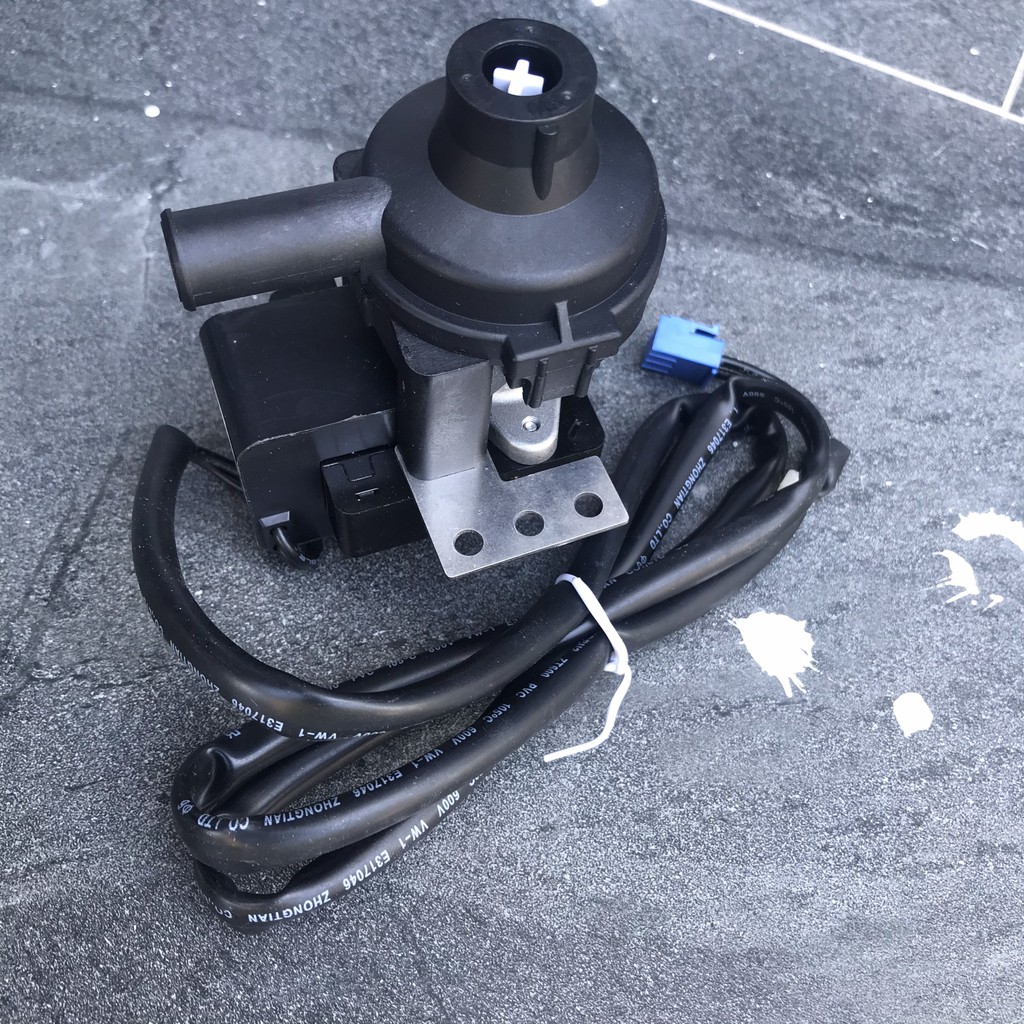 Bơm Điều Hòa Âm Trần 9W; 12W (Mua càng nhiều giá càng tốt)