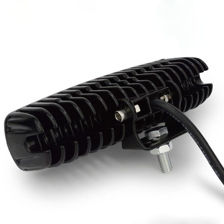 Đèn trợ sáng C6 DÀI, 6 led cực NGẦU, không hao bình - DC6D+CT