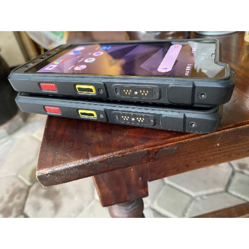 Điện thoại Sonim XP8800